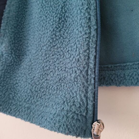 Croft & Barrow Fleece/Quilted Vest Blue Colorblock Petite Small Folk Teal - Picture 3 of 9